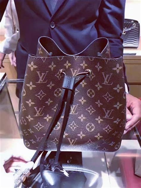 is it cheaper to buy a louis vuitton in italy|louis vuitton italy prices.